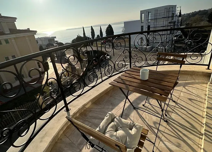 Cosy With Sea View In Complex Panorama * 切尔诺莫雷茨