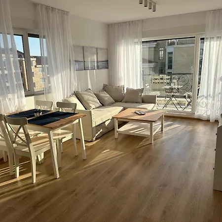 Apartment Cosy With Sea View In Complex Panorama