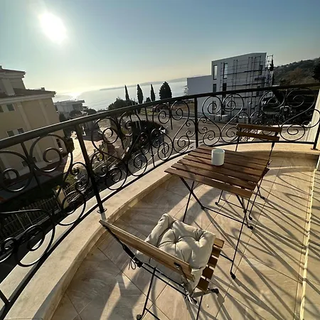 Cosy With Sea View In Complex Panorama * Tchernomorets