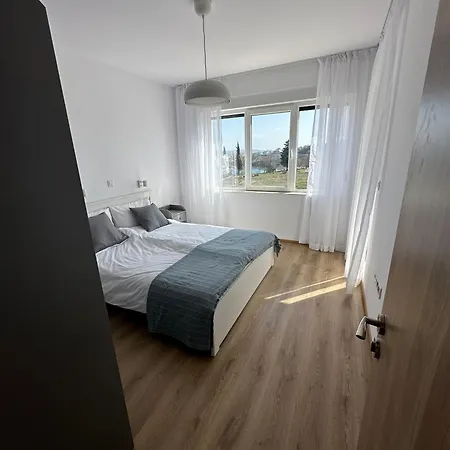 Cosy With Sea View In Complex Panorama * Τσερνομόρετς