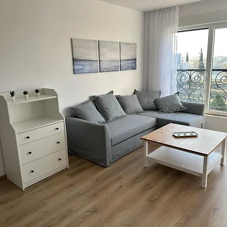 Apartment Cosy With Sea View In Complex Panorama