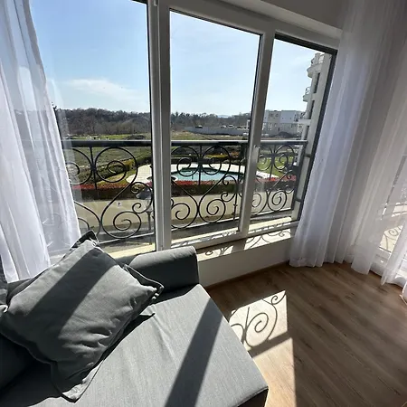 Appartement Cosy With Sea View In Complex Panorama *