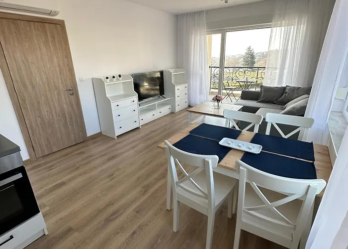 Cosy With Sea View In Complex Panorama Апартаменты Черноморец