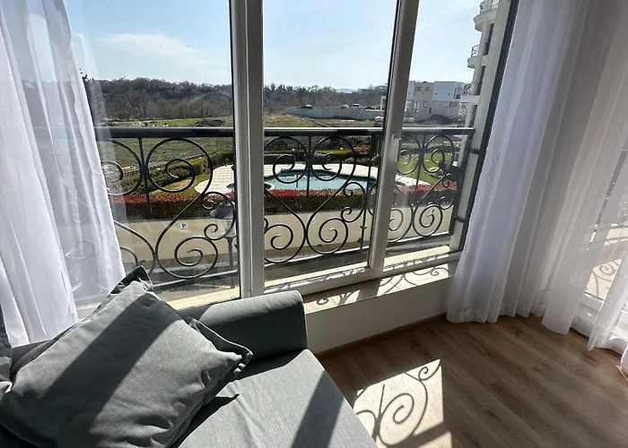 Апартаменты Cosy With Sea View In Complex Panorama *