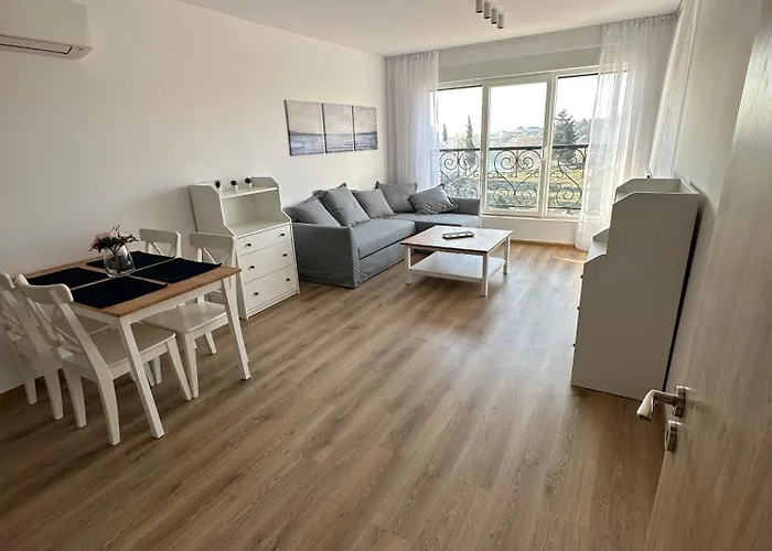 Cosy With Sea View In Complex Panorama Апартаменты *